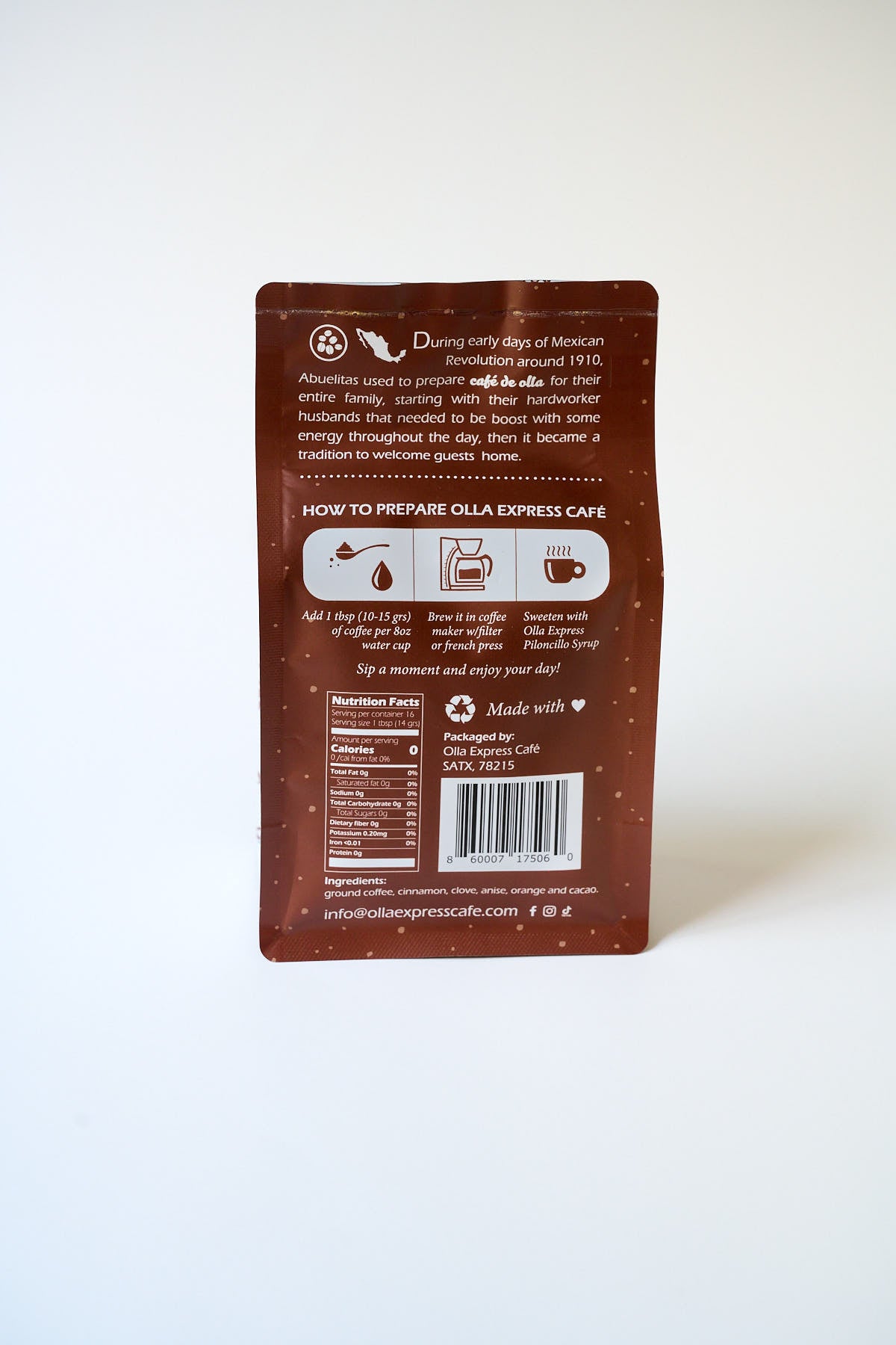 Cafe de olla con chocolate